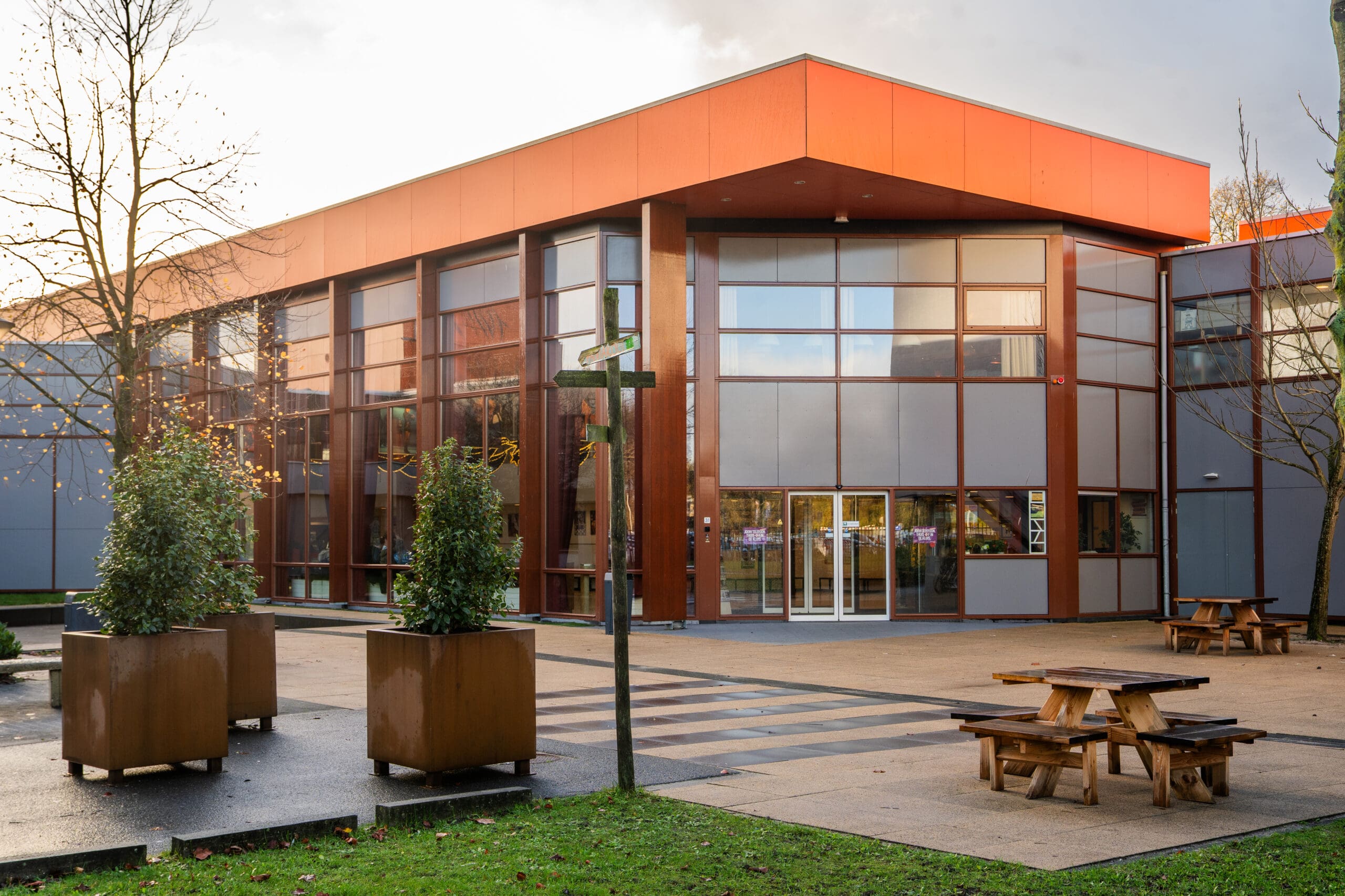 Erasmus College